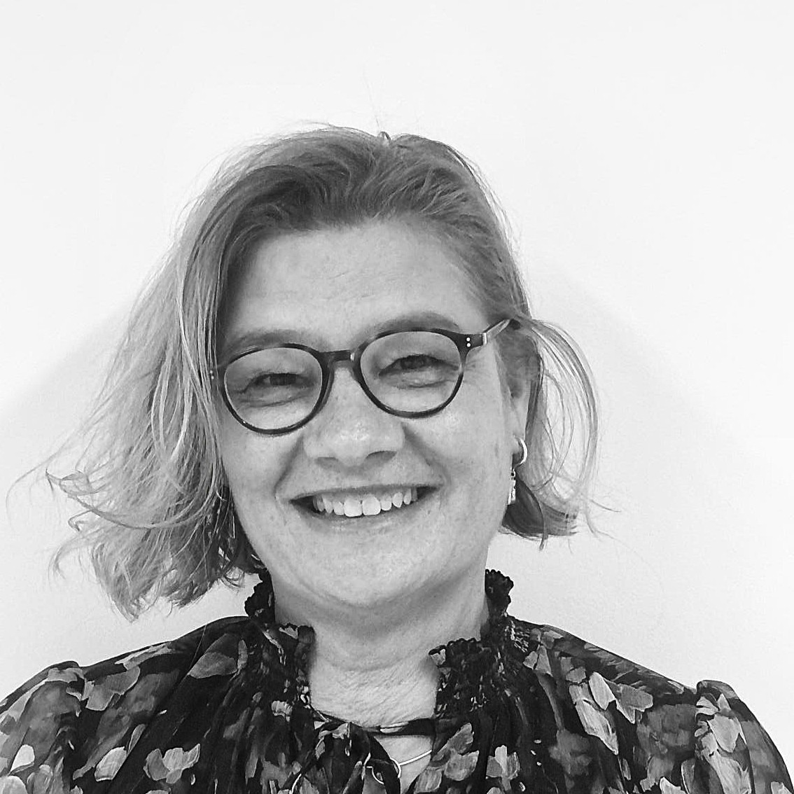 L Hitchings CICM Photo BW