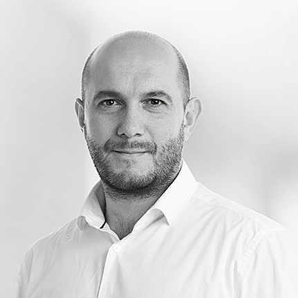 Dr Luke Bradford 2 Pic (1)BW